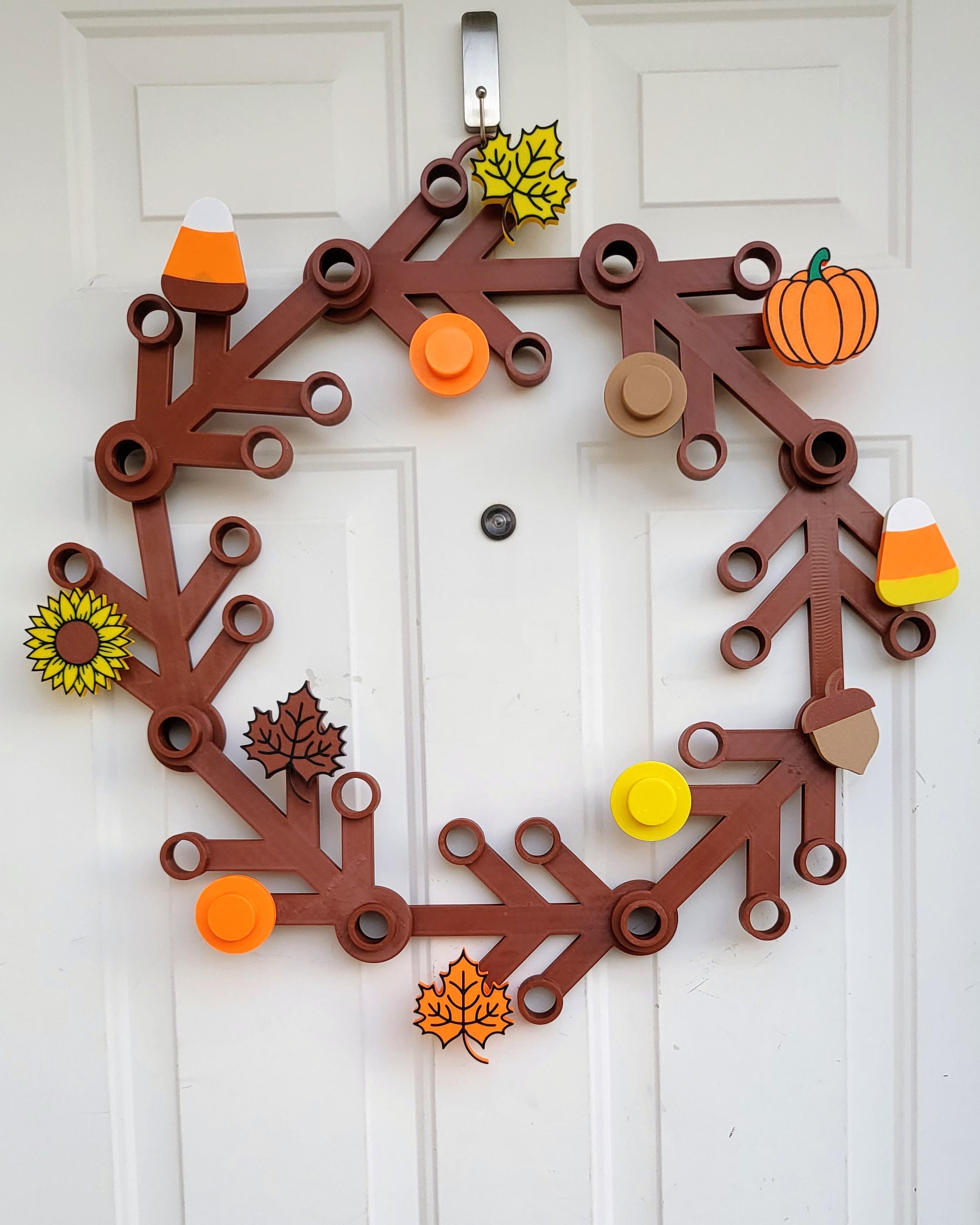 Autumn 3D Printed LEGO Inspired Wreath