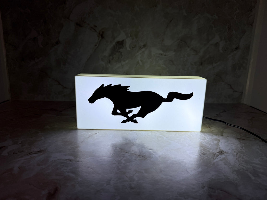 Mustang Lightbox
