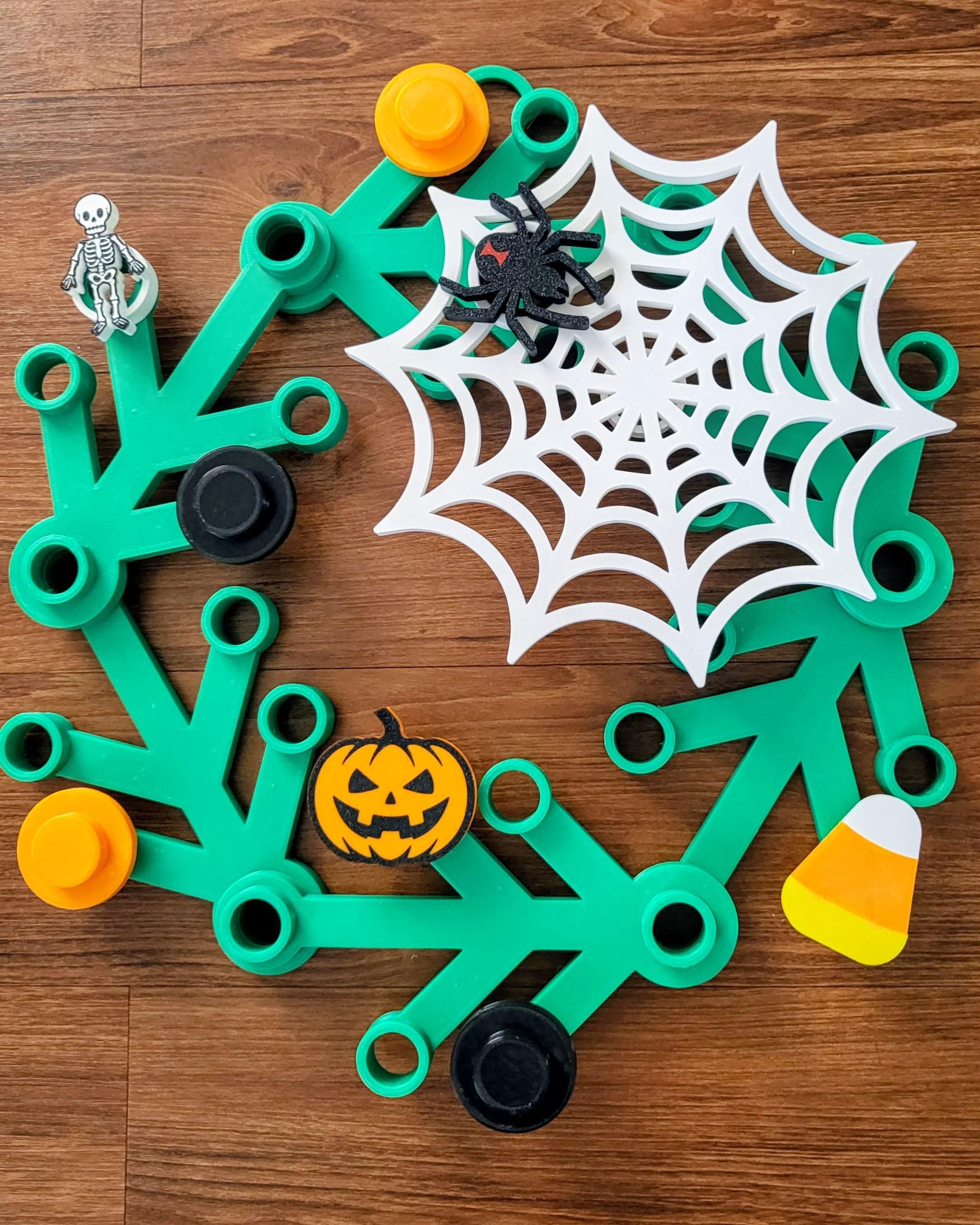 Halloween 3D Printed LEGO Inspired Wreath