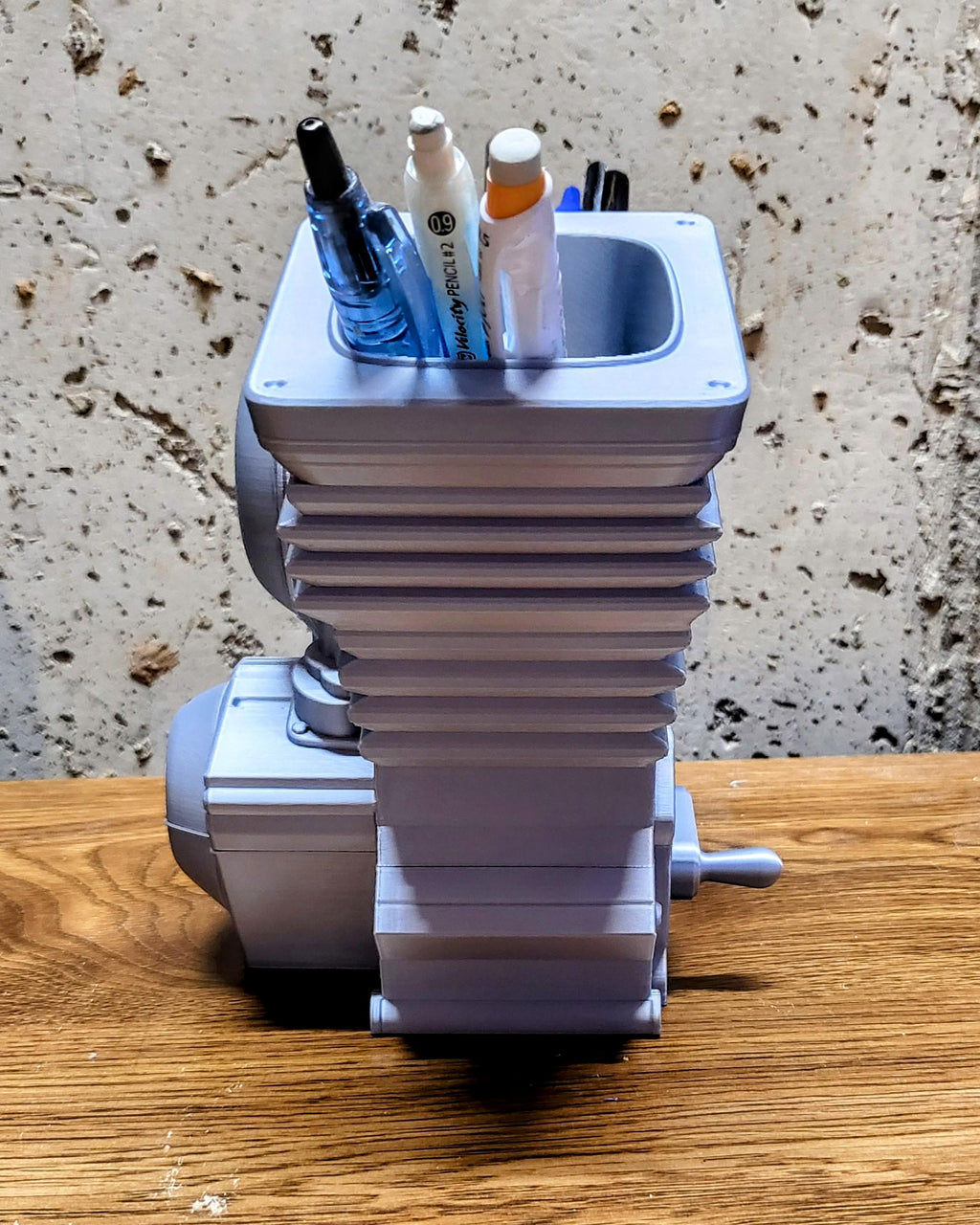 3D Printed V-Twin Pen Holder
