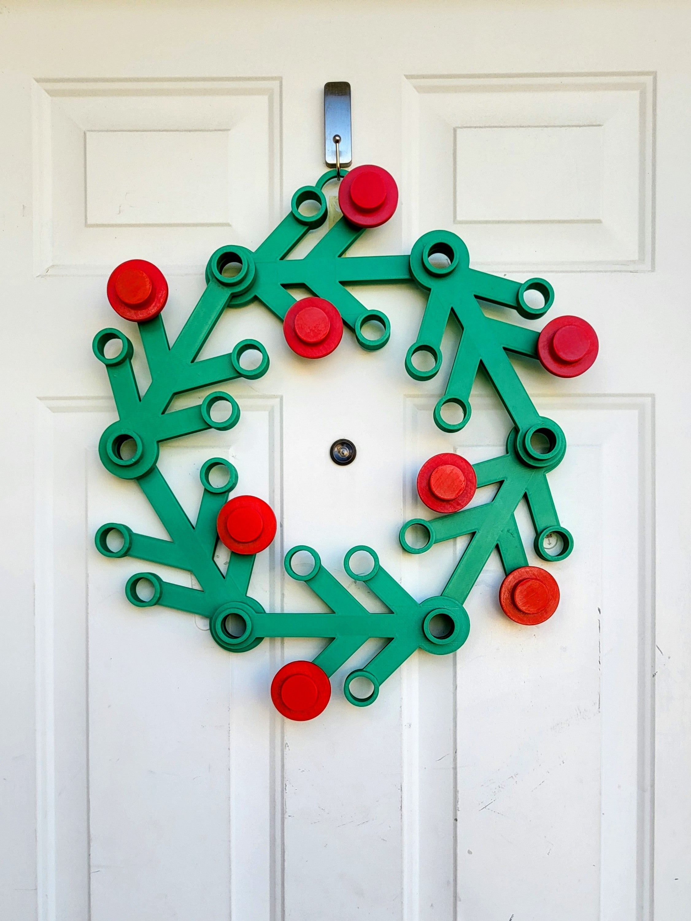 3D Printed LEGO Inspired Wreath